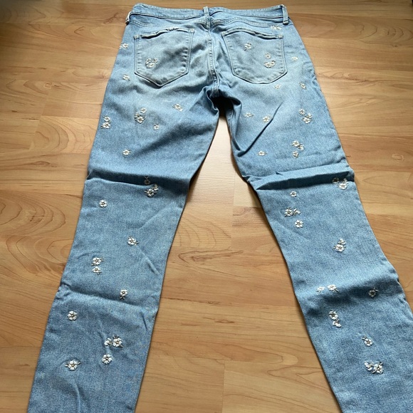 Abercrombie and Fitch Jeans - Picture 5 of 9